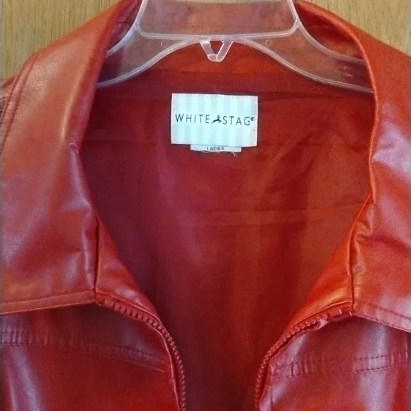 White Stag Ladies Plus Faux Red Leather Coat Sz. 2X - Picture 9 of 10